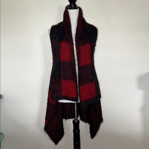 Chic Black and Red Sweater Vest size Small